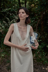 Sleeveless V Neck Dress /Womenswear