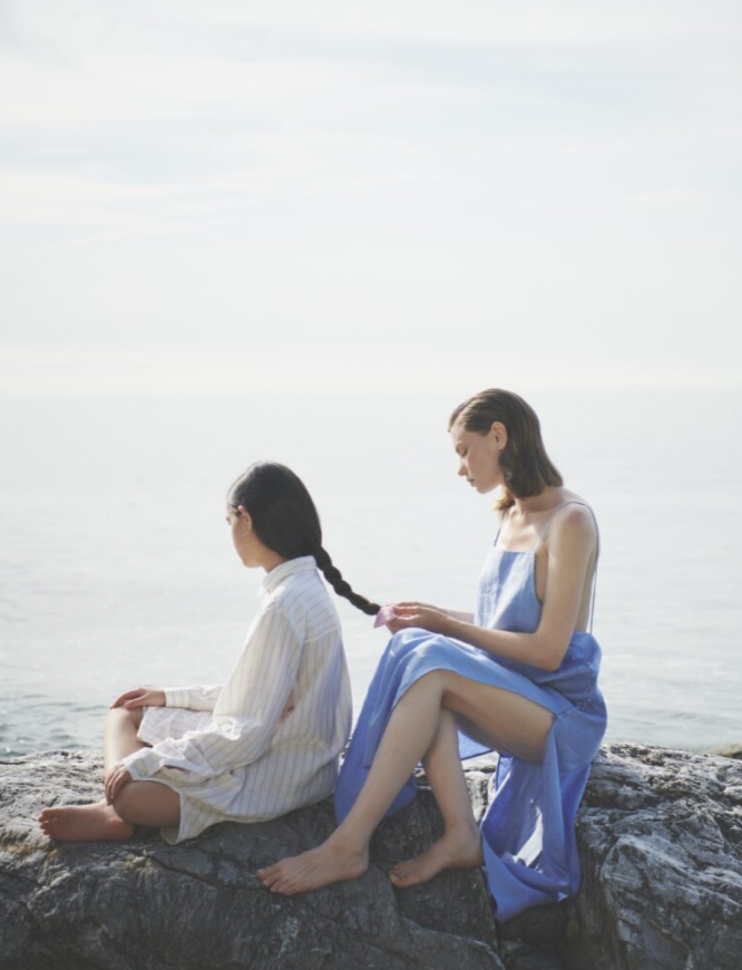 Askılı Mavi Elbise